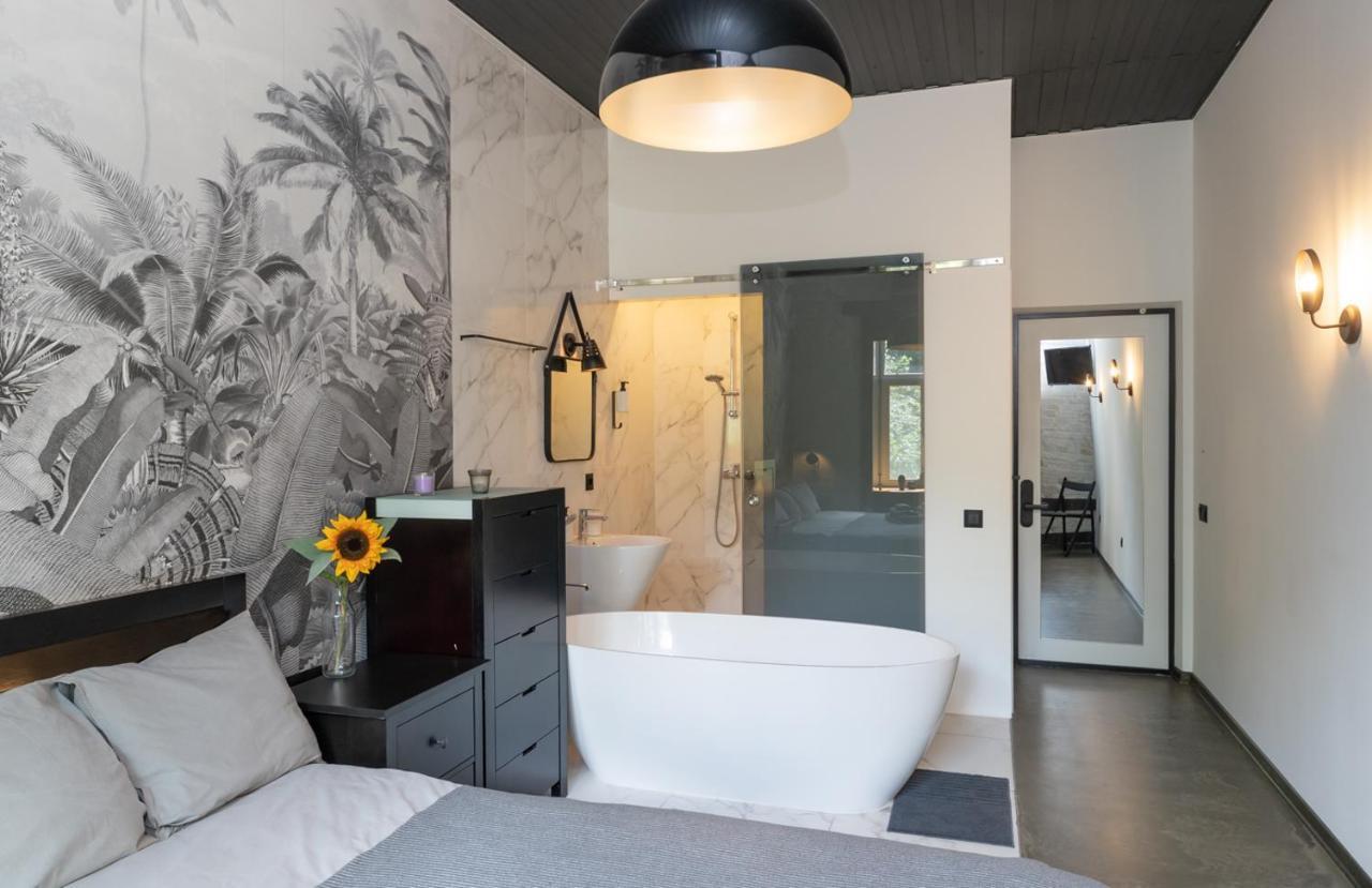 Apart Hotel On Zoloti Vorota Київ Екстер'єр фото